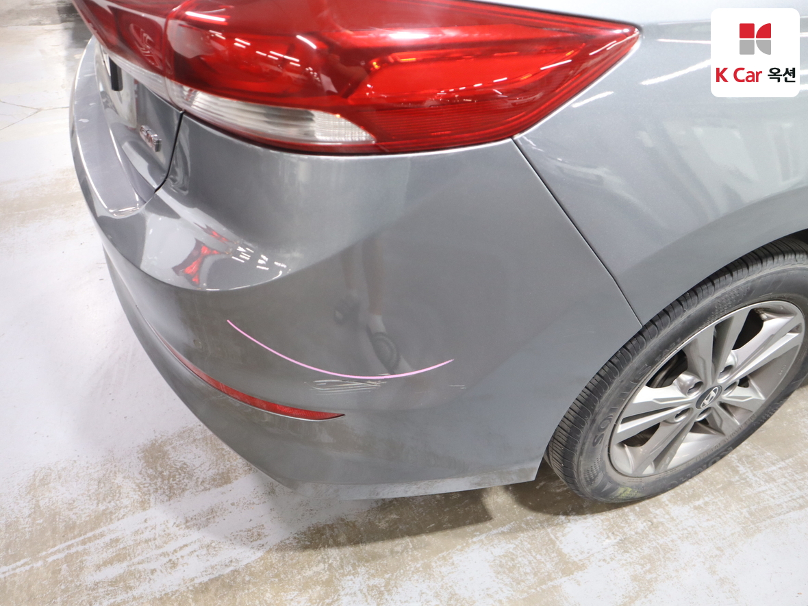 هيونداي إلانترا 2016 - صورة 38