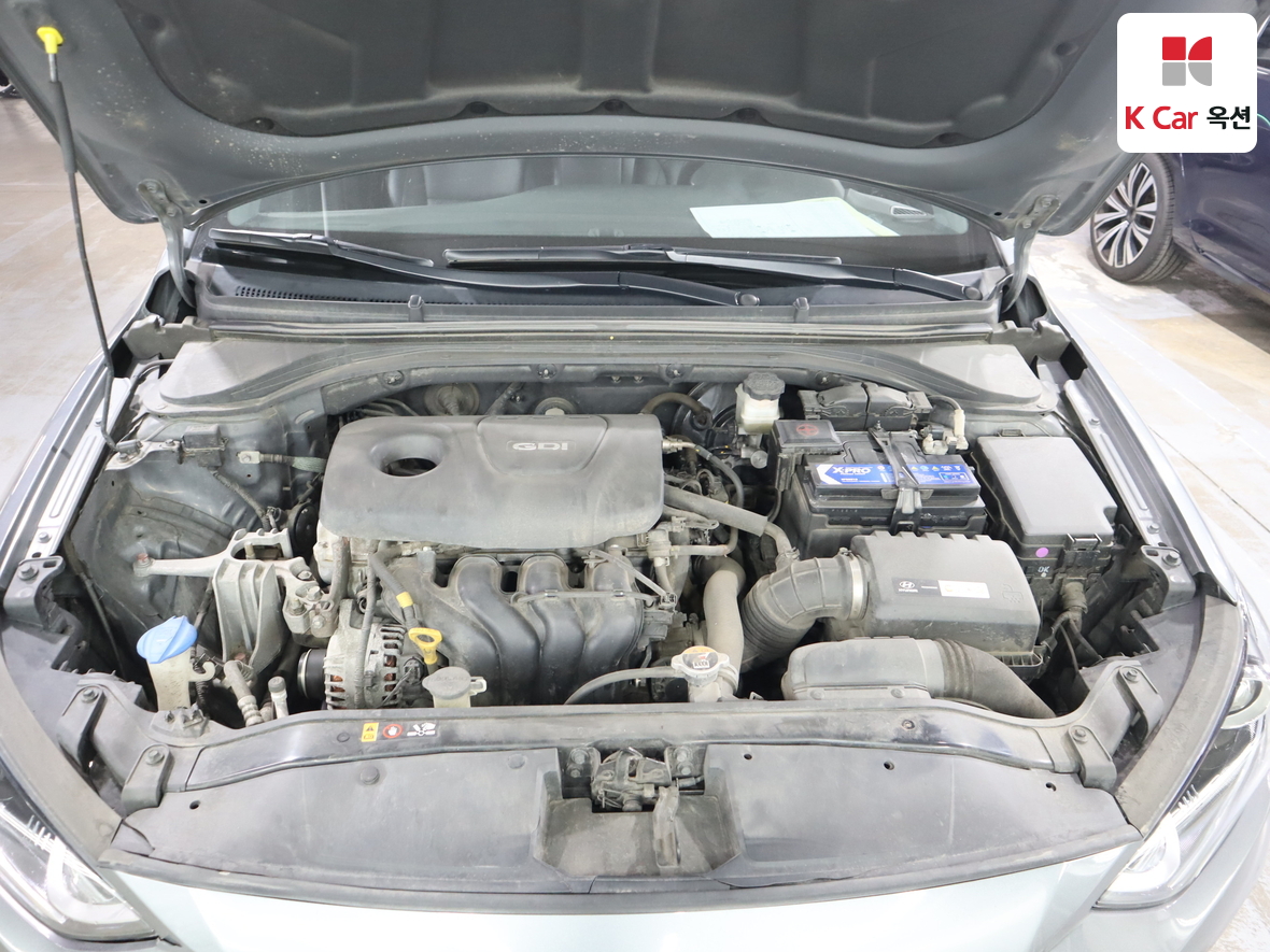 هيونداي إلانترا 2016 - صورة 33