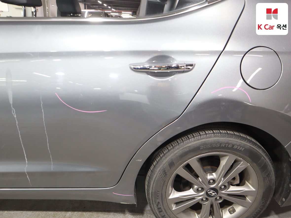 هيونداي إلانترا 2016 - صورة 41