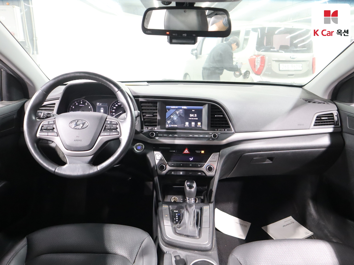 هيونداي إلانترا 2016 - صورة 3