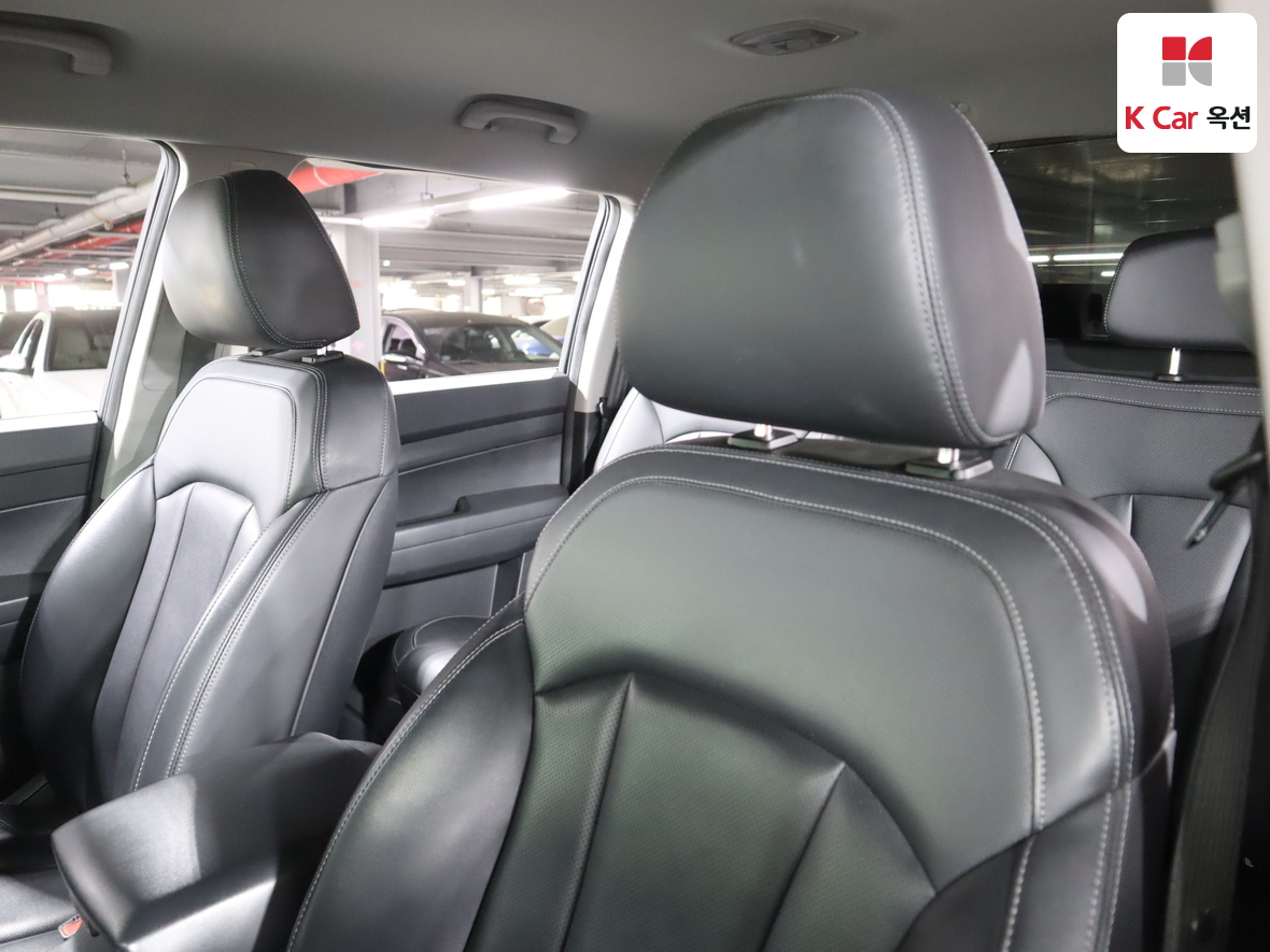 KG Mobility Rexton Sports - 19