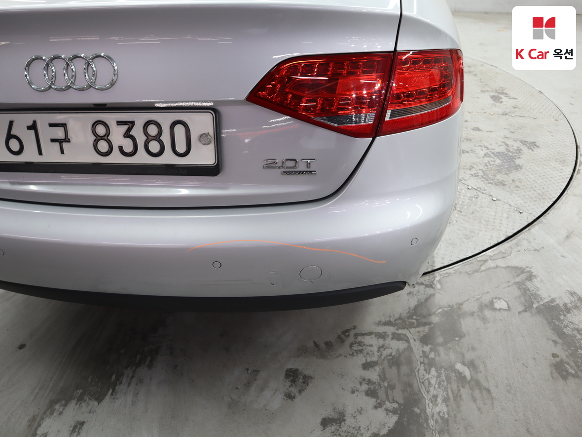 أودي A4 - 40