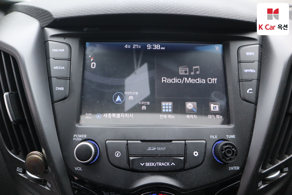 Hyundai Veloster - 14