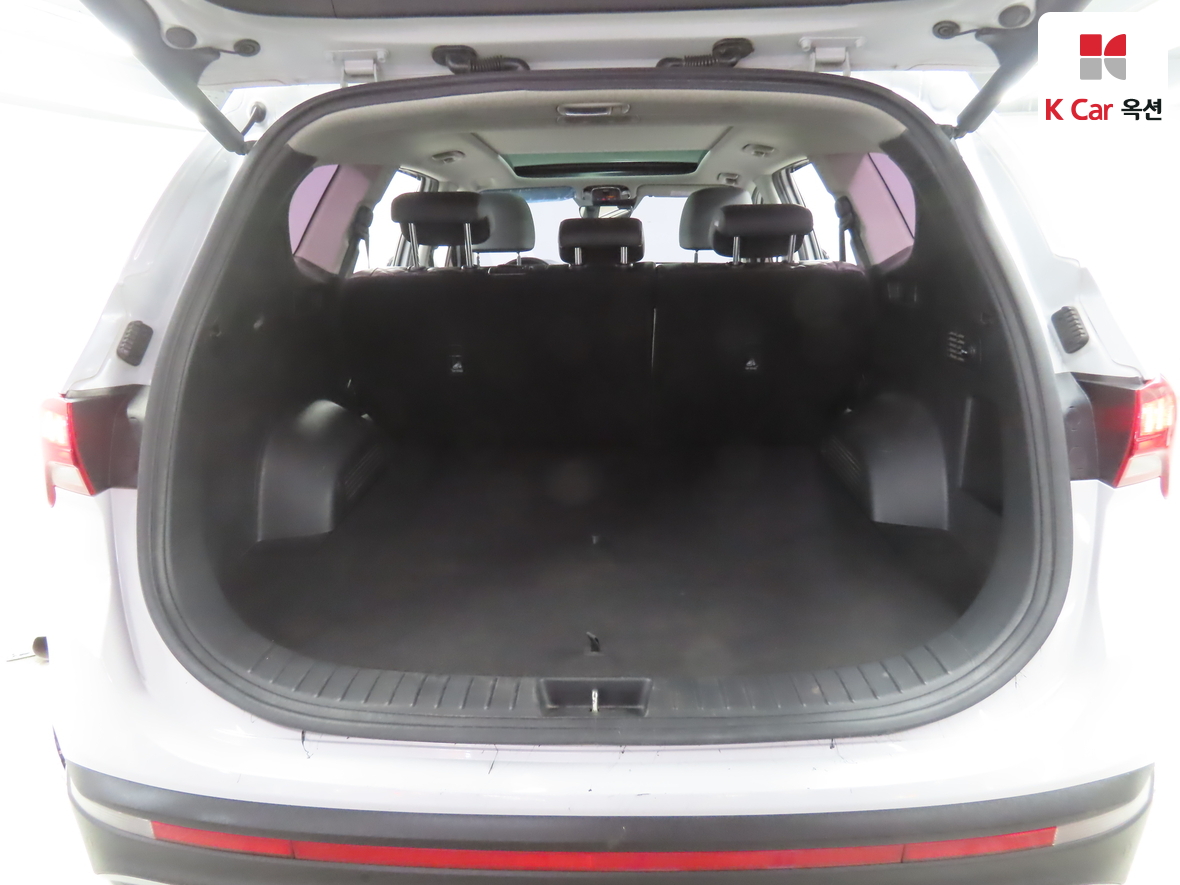 هيونداي سانتافي 2021 - صورة 27