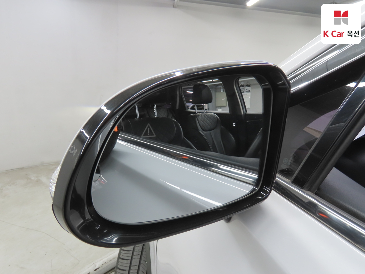 هيونداي سانتافي 2021 - صورة 23