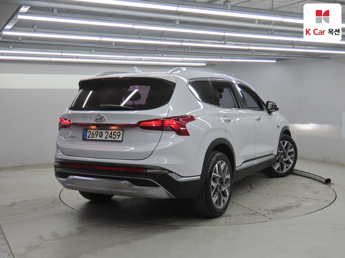 هيونداي سانتافي 2021 - صورة 2