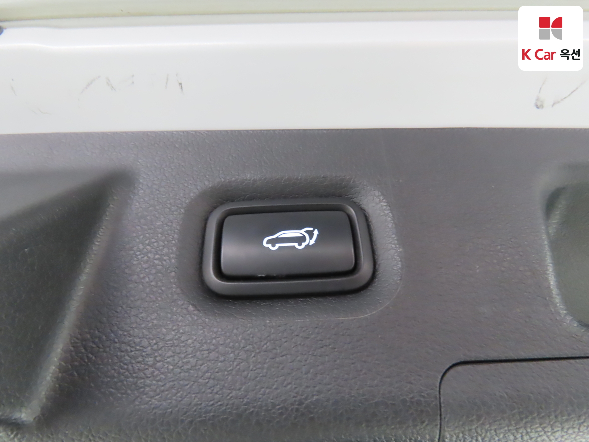 هيونداي سانتافي 2021 - صورة 28