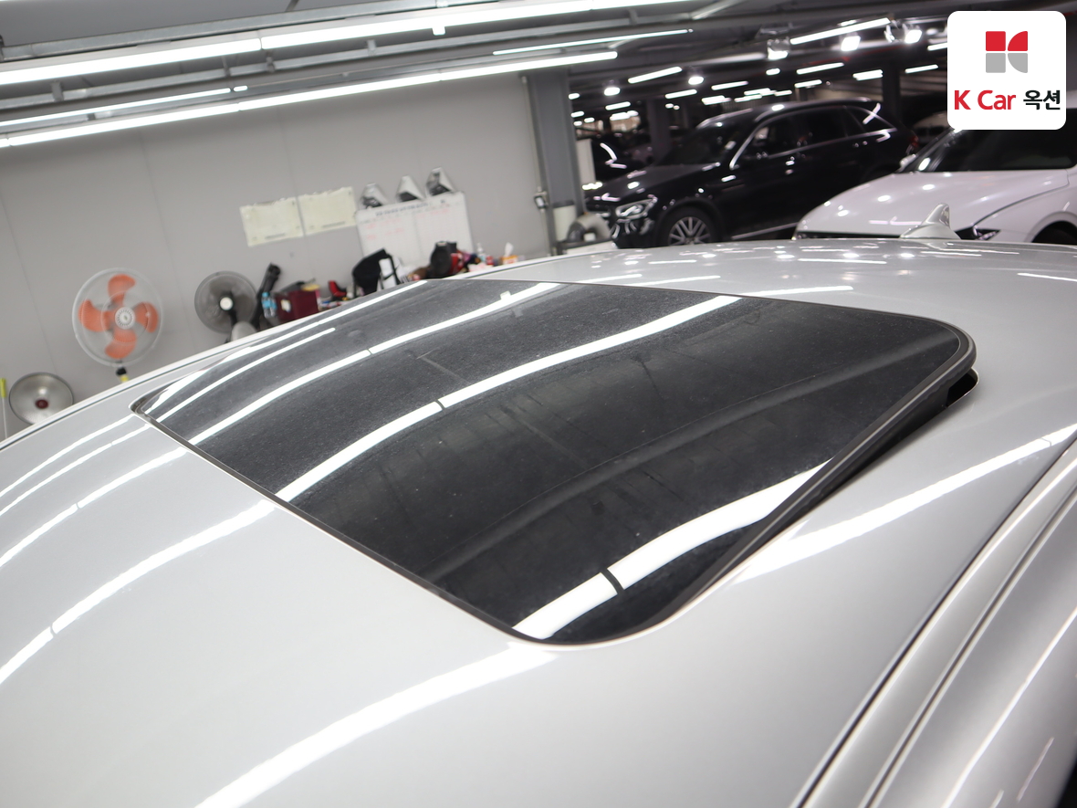 Hyundai Genesis 2012 - Image 23