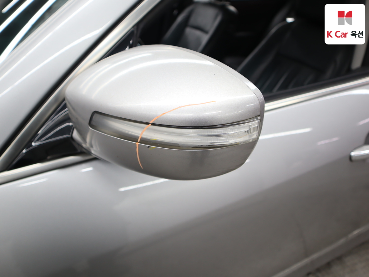 Hyundai Genesis 2012 - Image 39