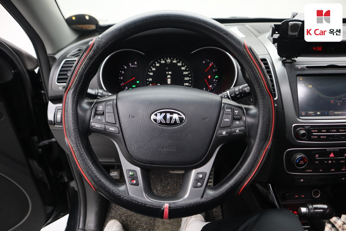 Kia Sorento - 10
