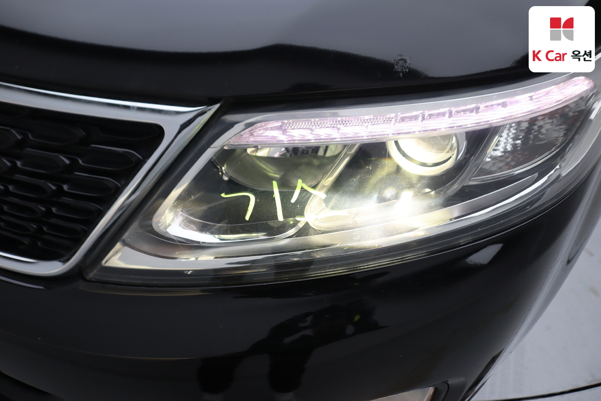 Kia Sorento - 38