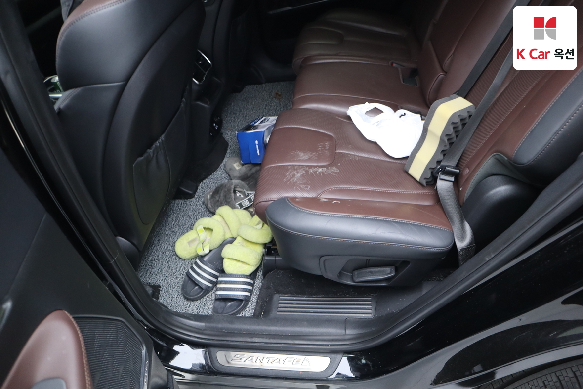Hyundai Santa Fe - 24