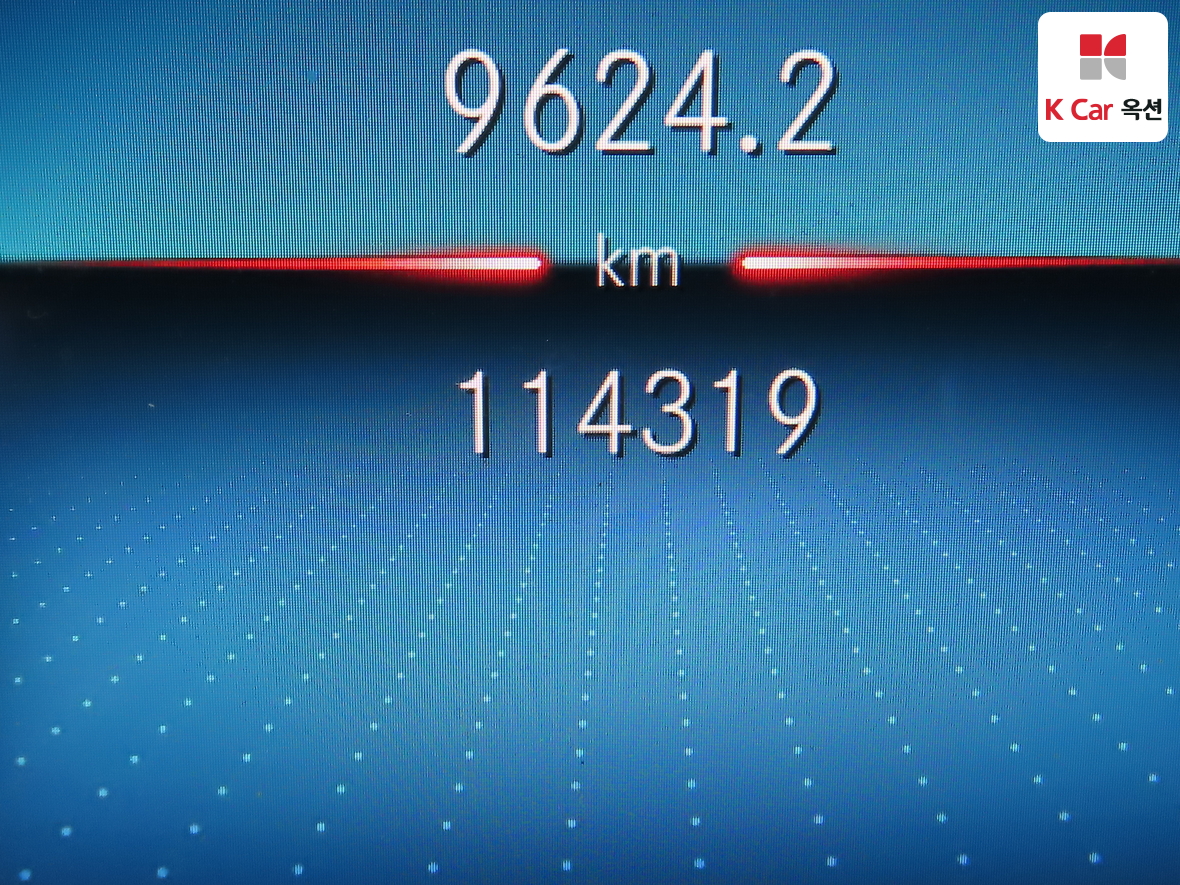 메르세데스-벤츠 E-클래스 2023 - 이미지 4