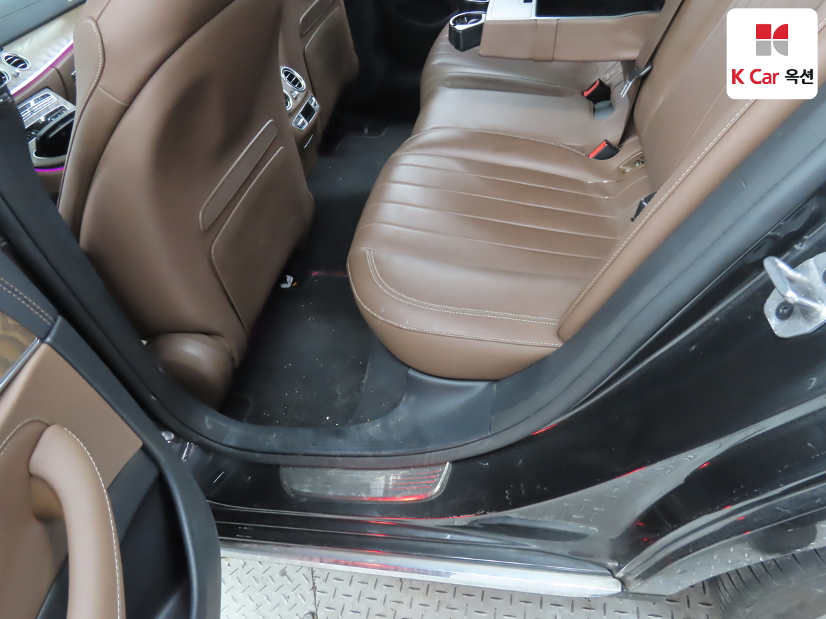 메르세데스-벤츠 E-클래스 2023 - 이미지 26