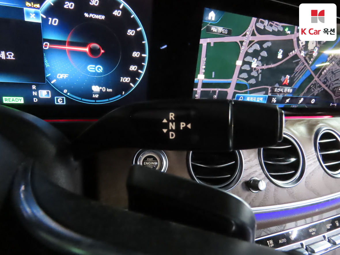 메르세데스-벤츠 E-클래스 2023 - 이미지 17