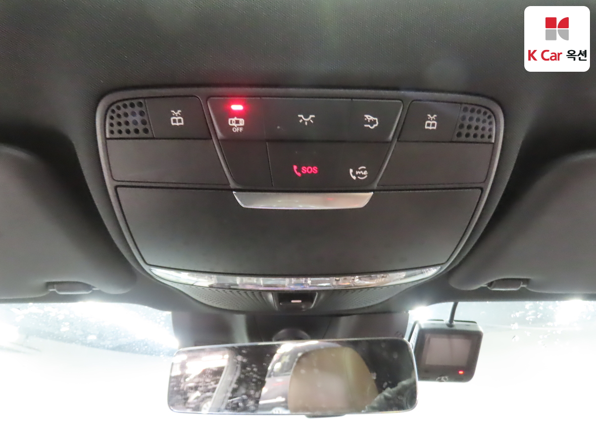 메르세데스-벤츠 E-클래스 2023 - 이미지 12