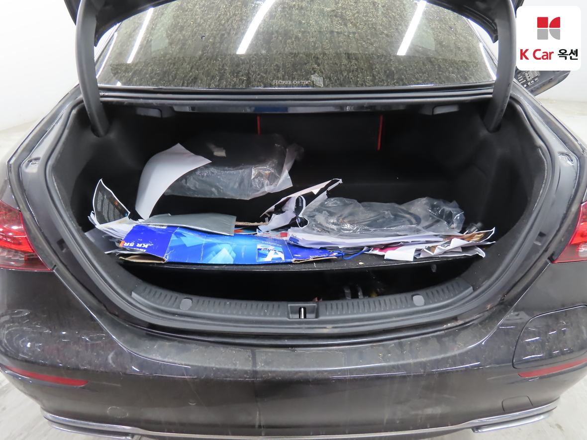 메르세데스-벤츠 E-클래스 2023 - 이미지 28