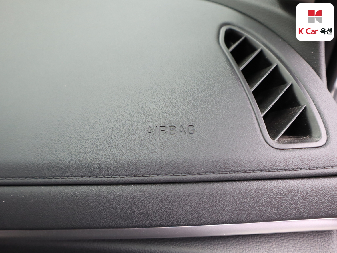 Hyundai Sonata 2022 - Image 30