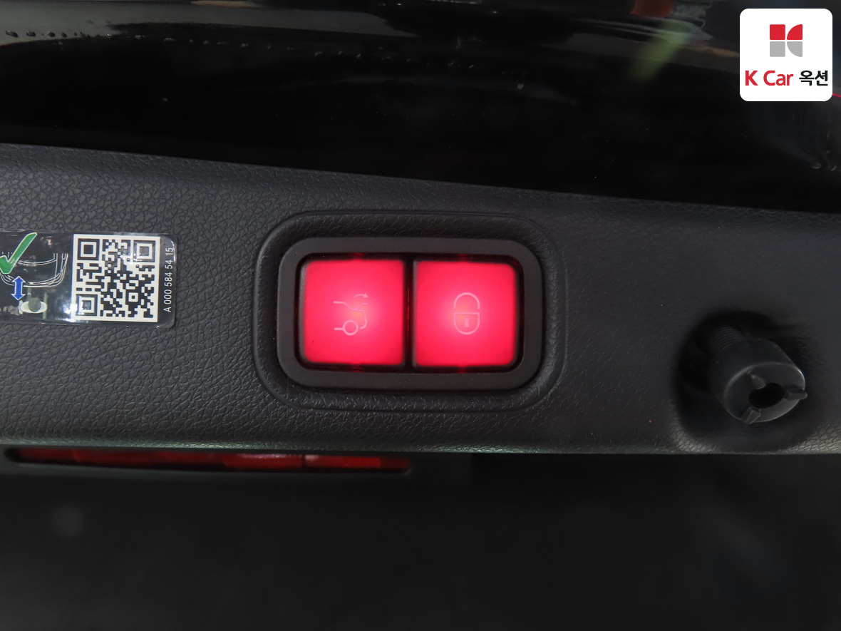 메르세데스-벤츠 E-클래스 2023 - 이미지 28