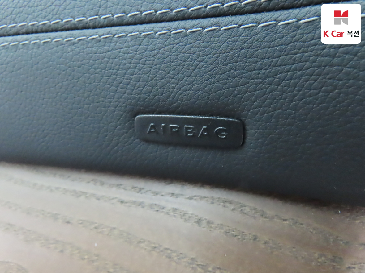 메르세데스-벤츠 E-클래스 2023 - 이미지 34