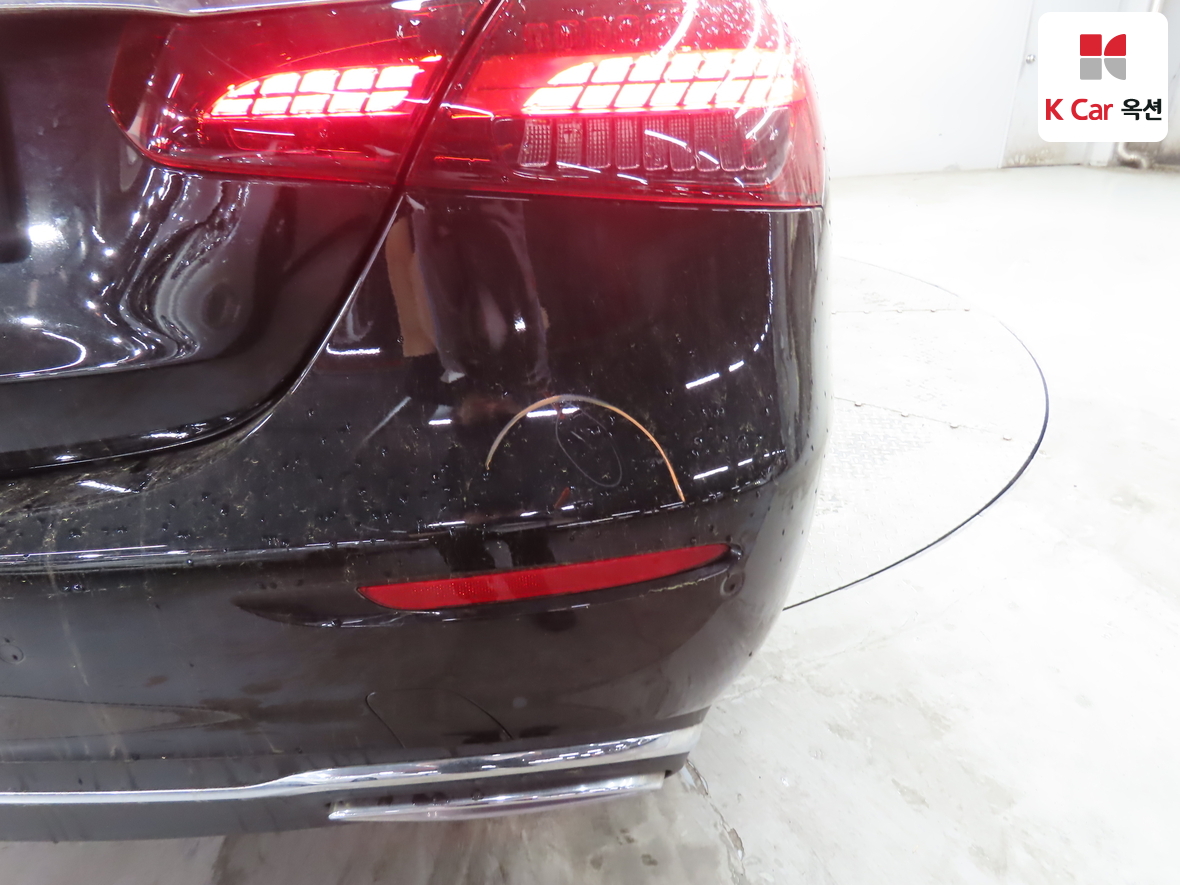 메르세데스-벤츠 E-클래스 2023 - 이미지 39