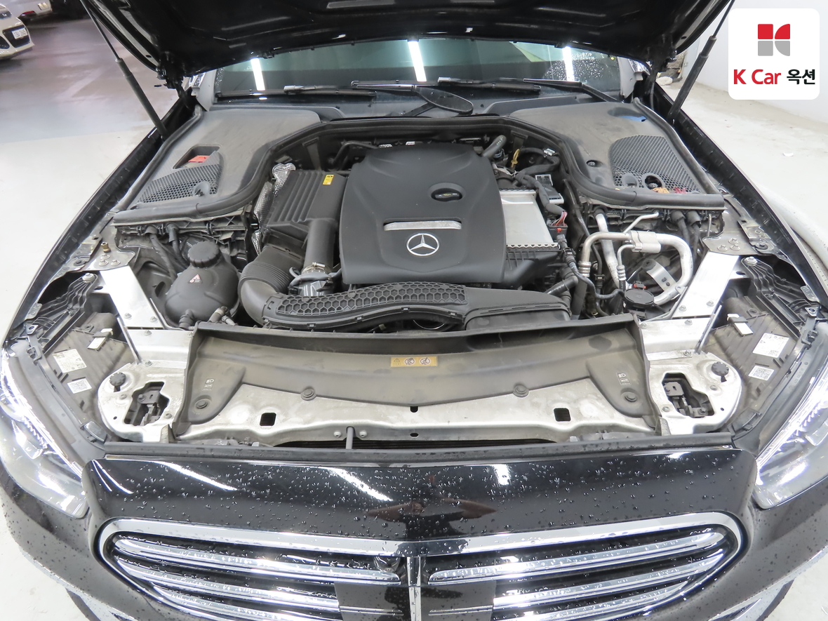 메르세데스-벤츠 E-클래스 2023 - 이미지 36