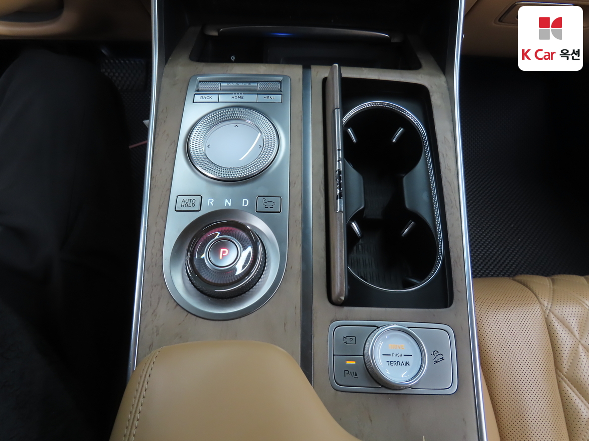 جينيسيس GV80 2020 - صورة 16