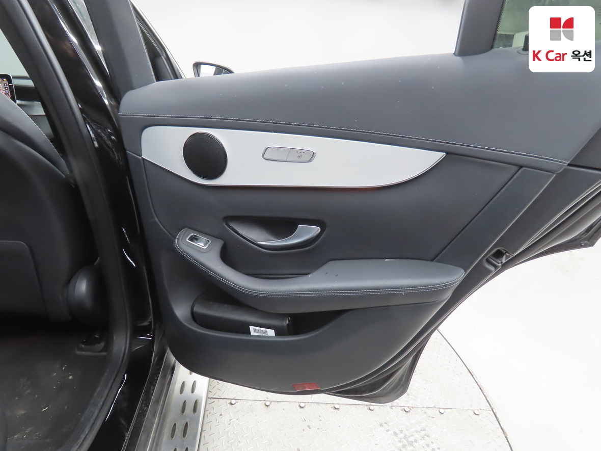 메르세데스-벤츠 GLC 2022 - 이미지 31