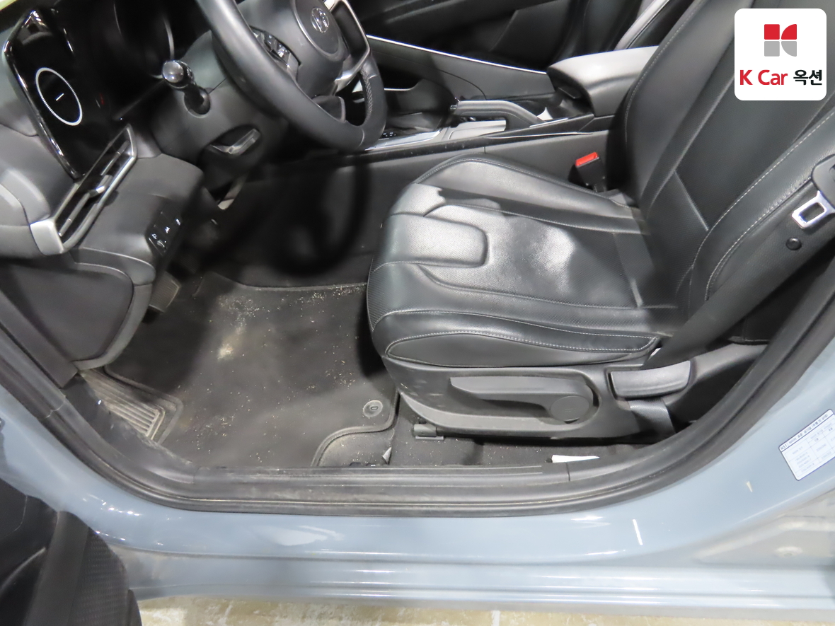 هيونداي إلانترا 2023 - صورة 18