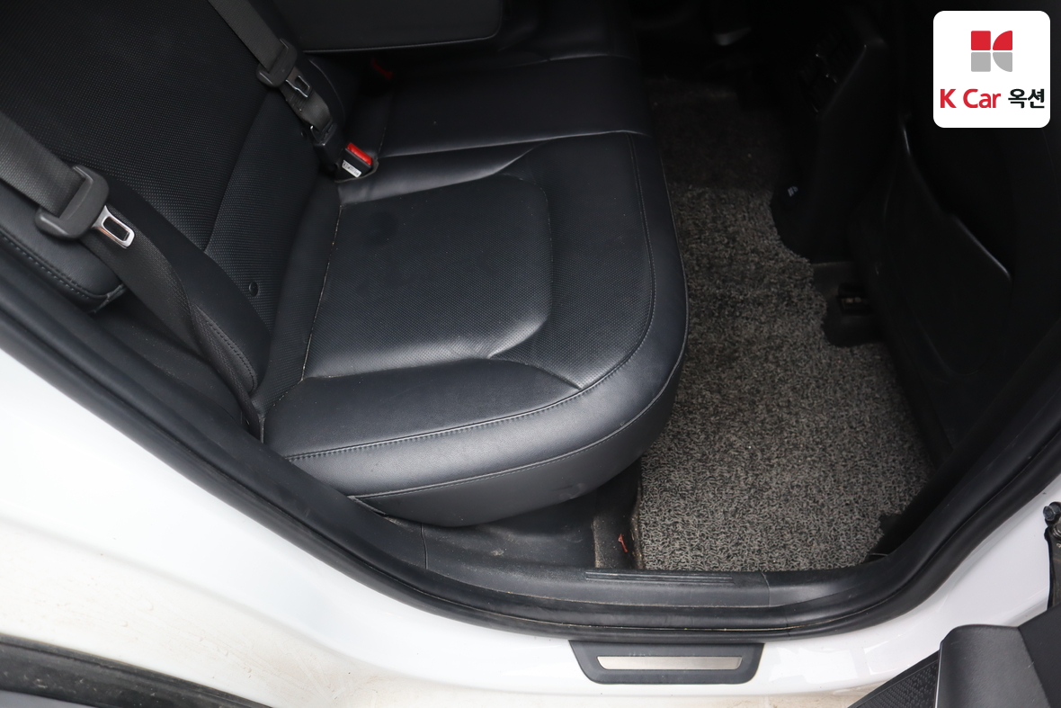 Kia Niro - 31
