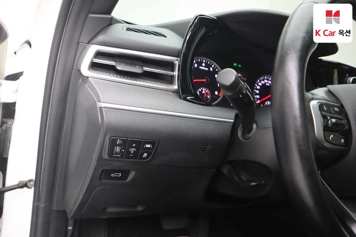 Kia K5 - 9