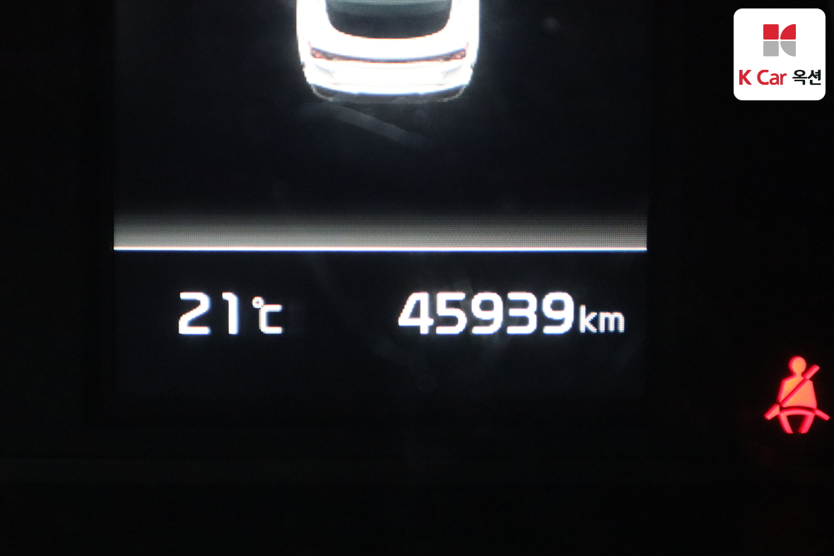 Kia K5 - 4