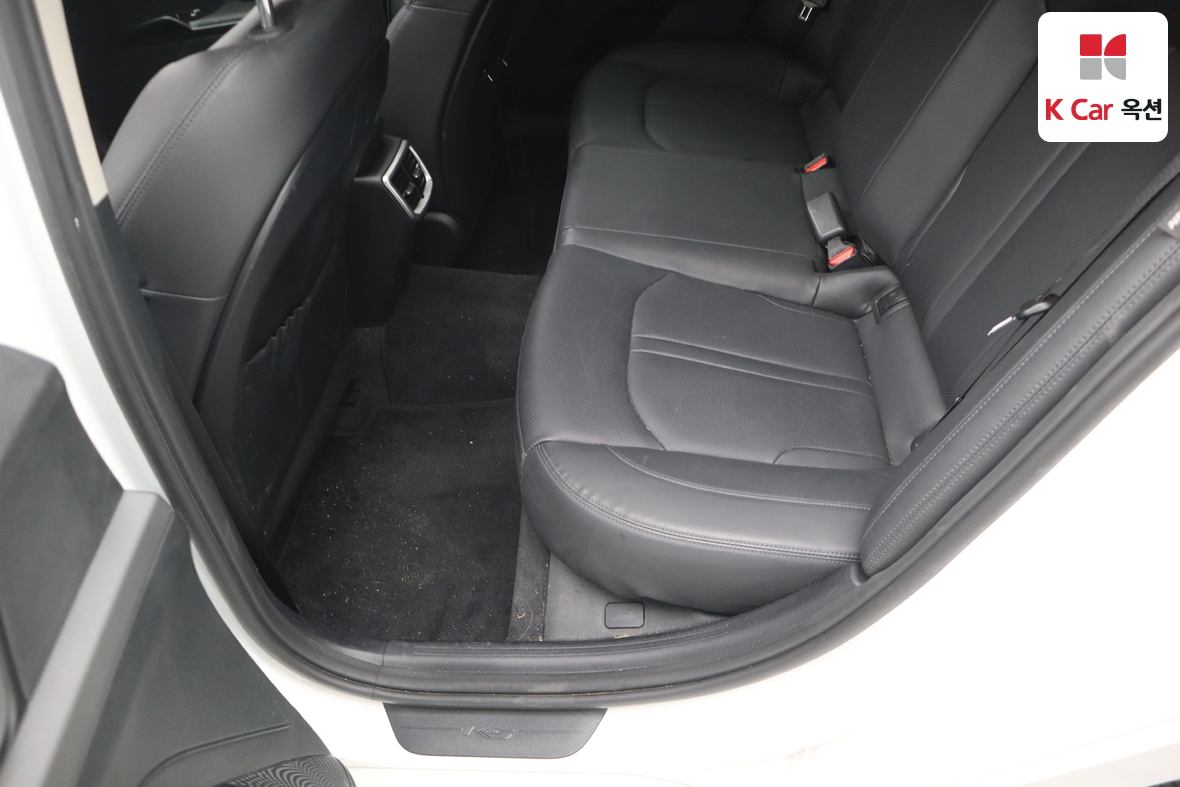 Kia K5 - 23