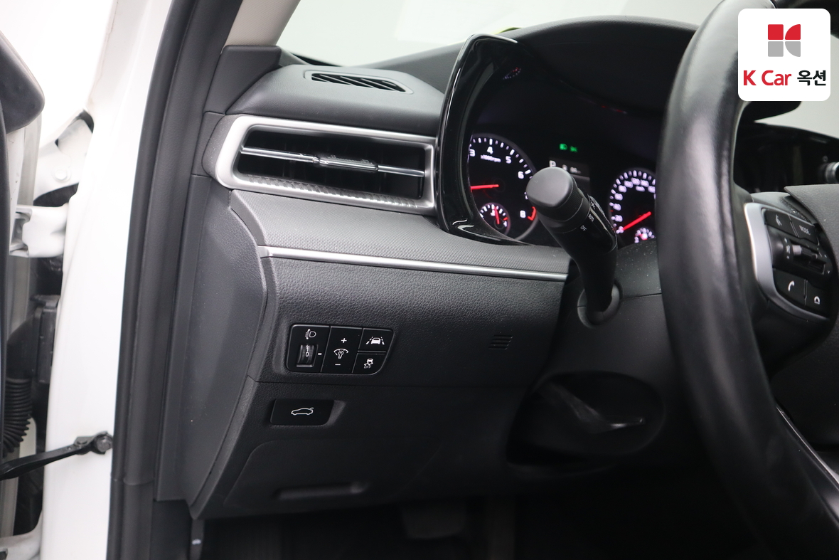 Kia K5 - 9