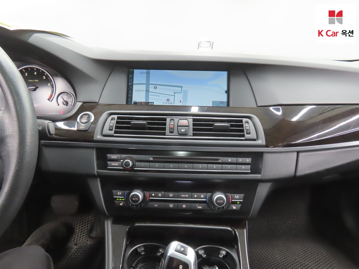 BMW 5 Series - 6