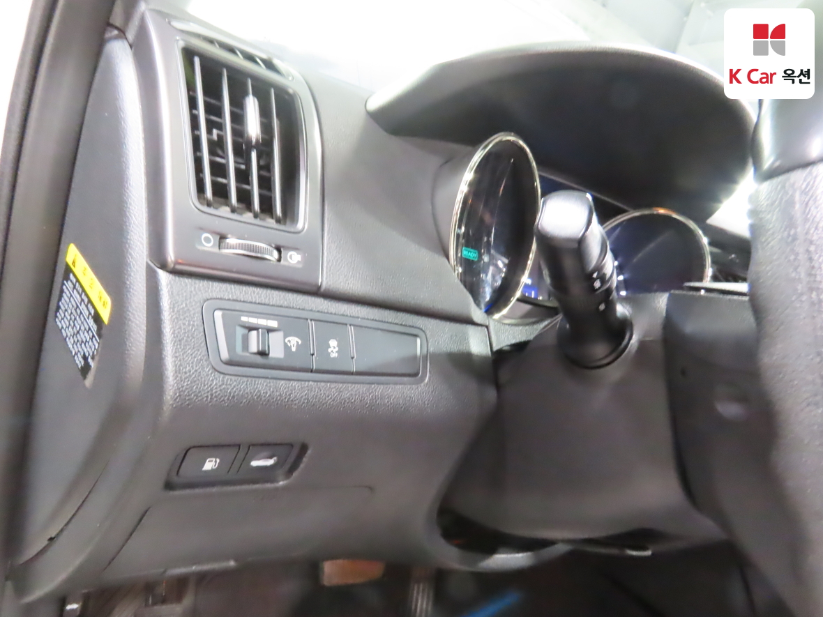 هيونداي سوناتا 2012 - صورة 9