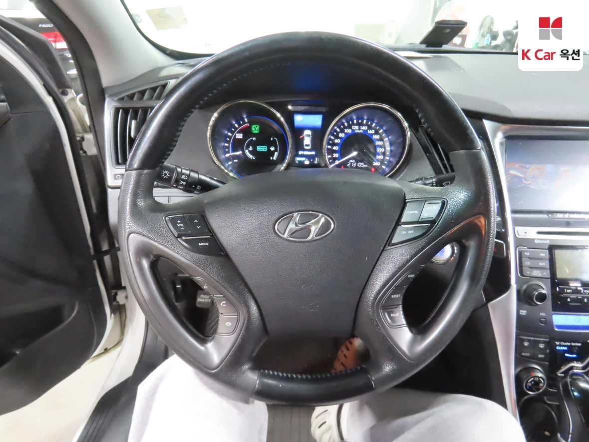 هيونداي سوناتا 2012 - صورة 10