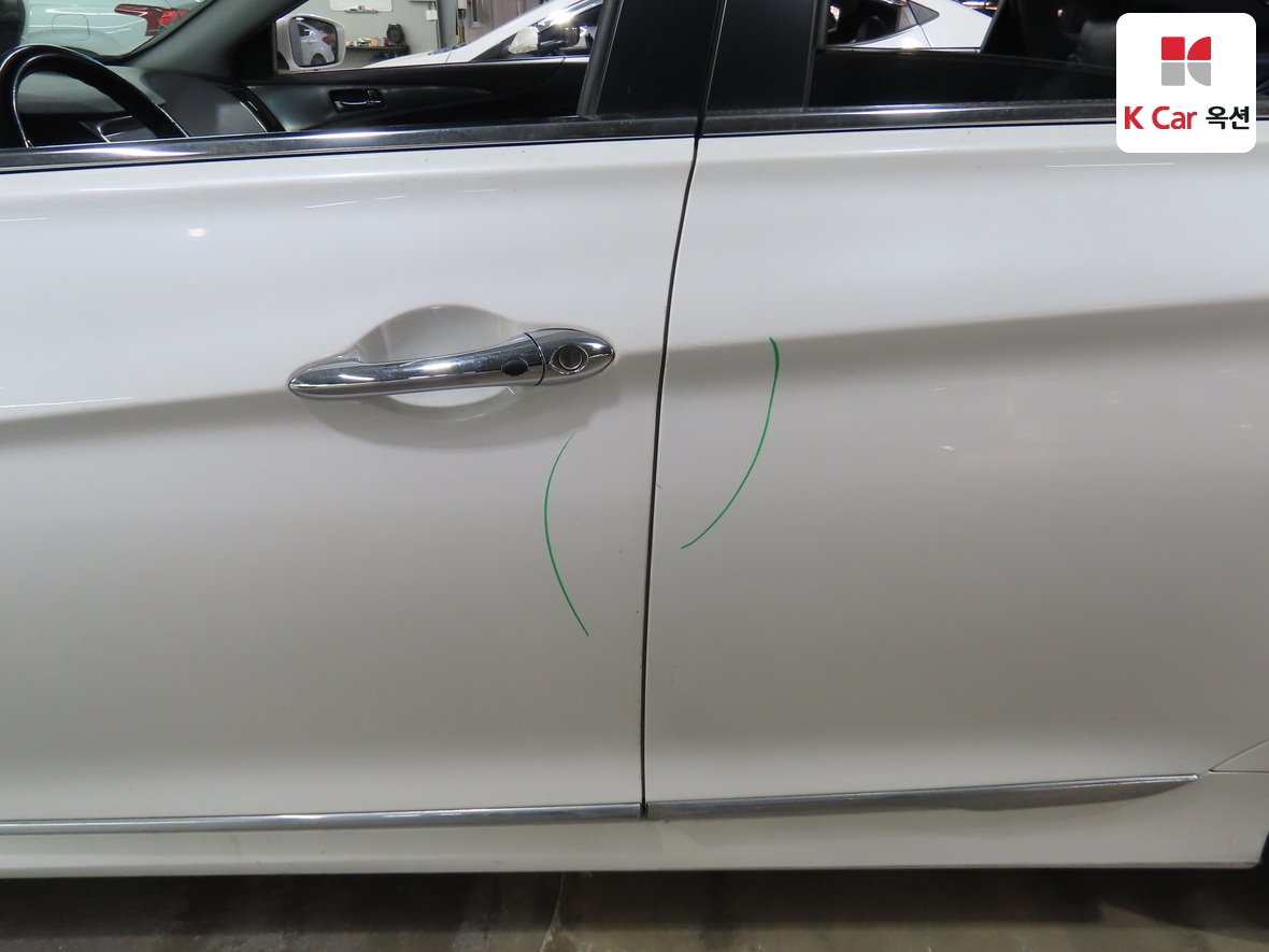 هيونداي سوناتا 2012 - صورة 40