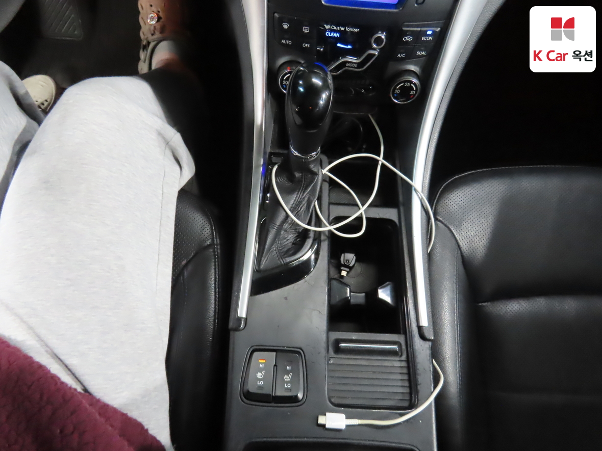 هيونداي سوناتا 2012 - صورة 17