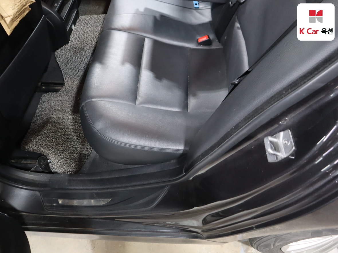 BMW 5 시리즈 - 25