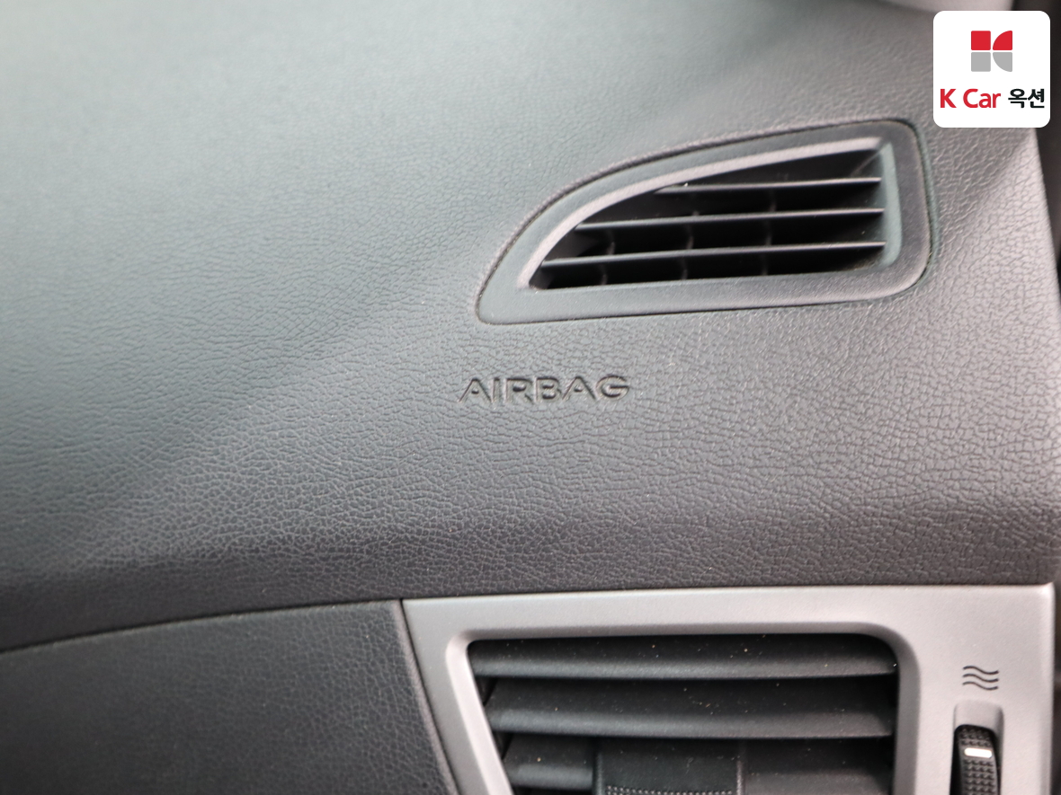 Hyundai Elantra 2014 - Image 32