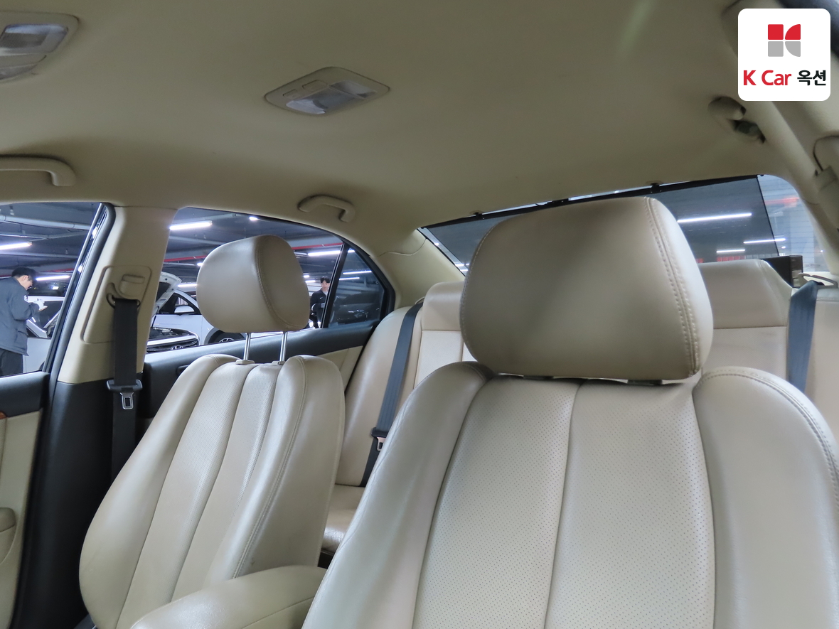 Hyundai Sonata 2008 - Image 18