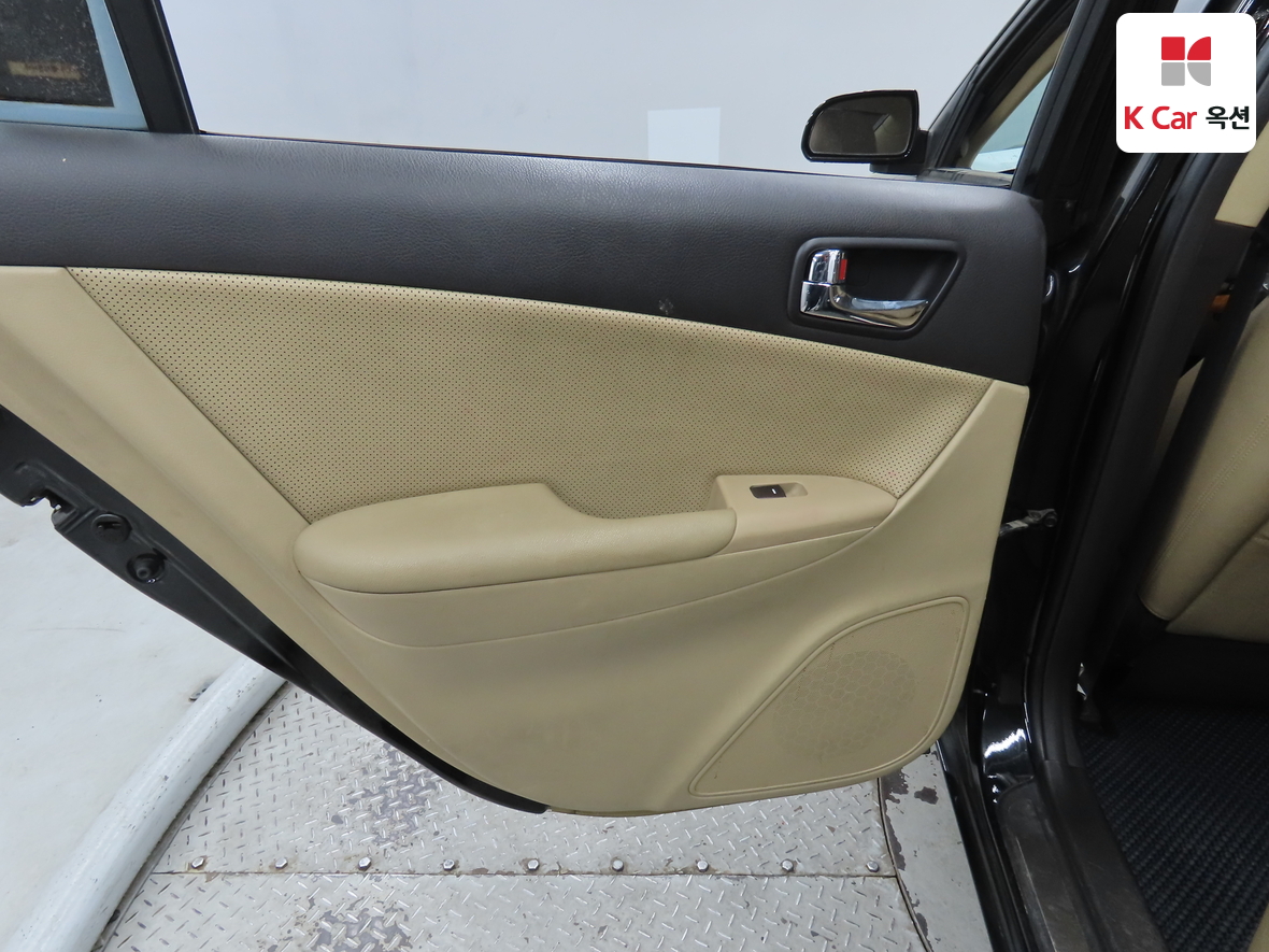 Hyundai Sonata 2008 - Image 22