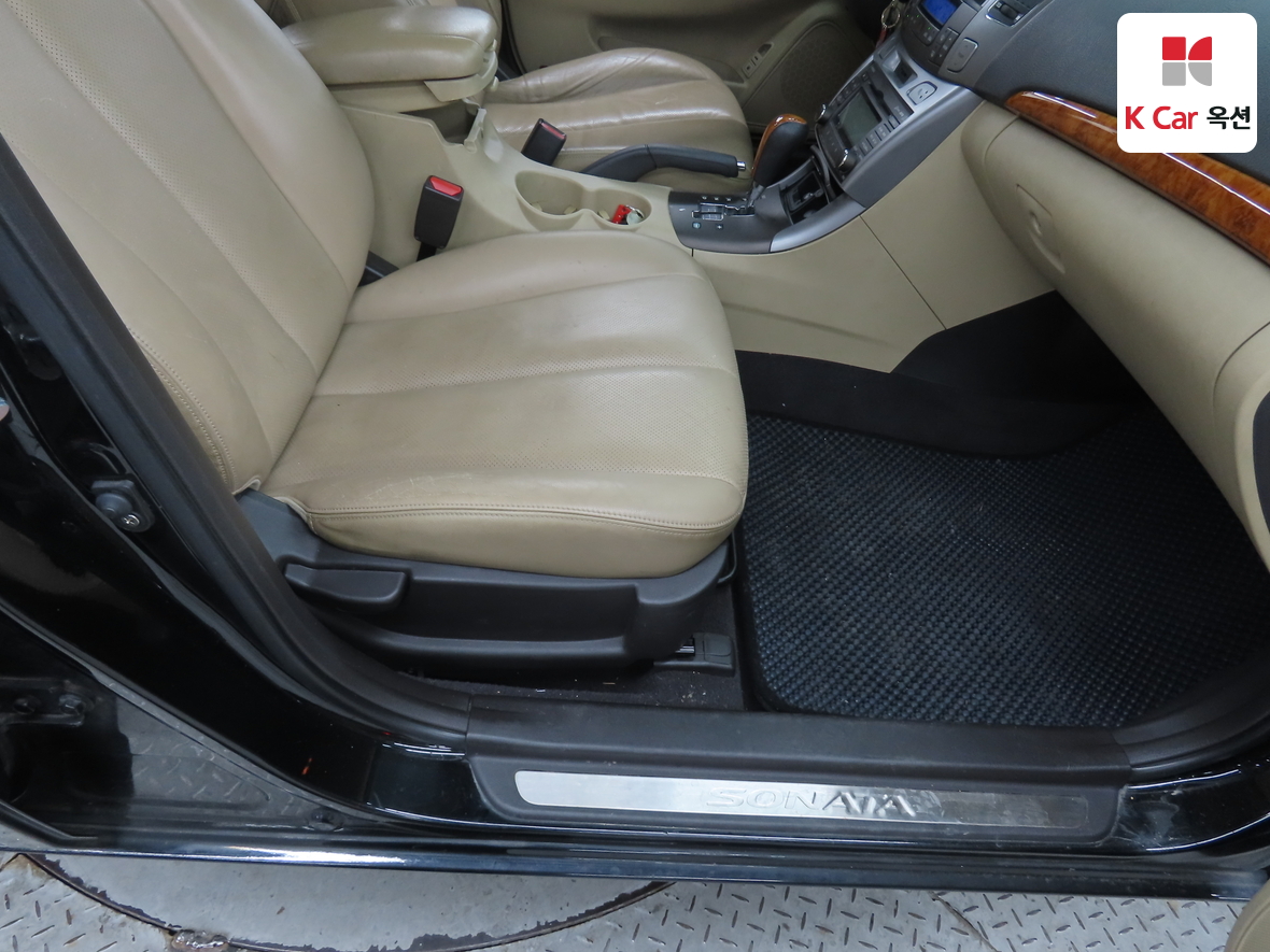 Hyundai Sonata 2008 - Image 29