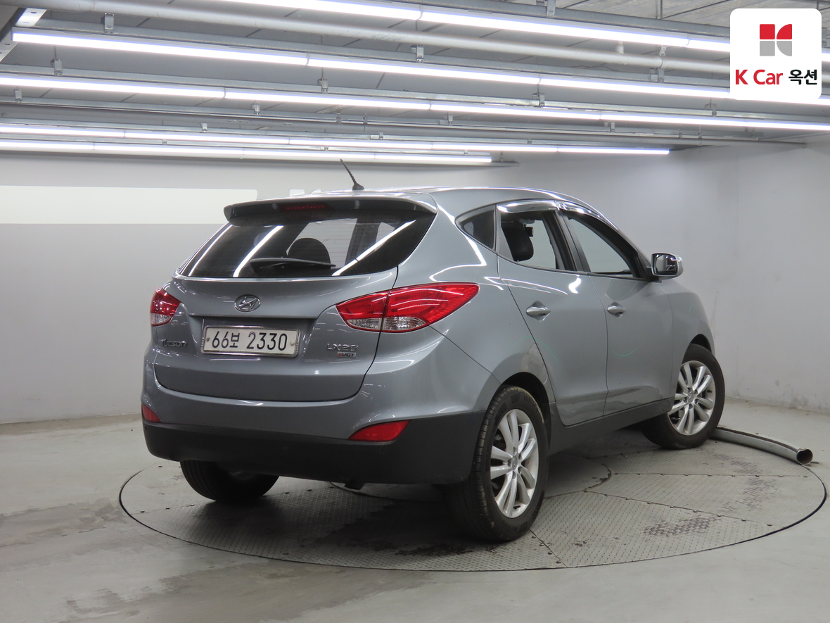 هيونداي توسان 2010 - صورة 2