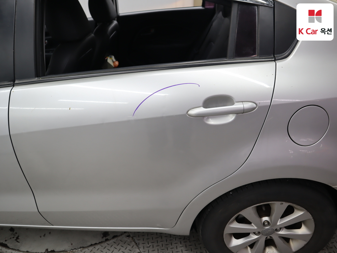 Kia Pride 2014 - Image 37