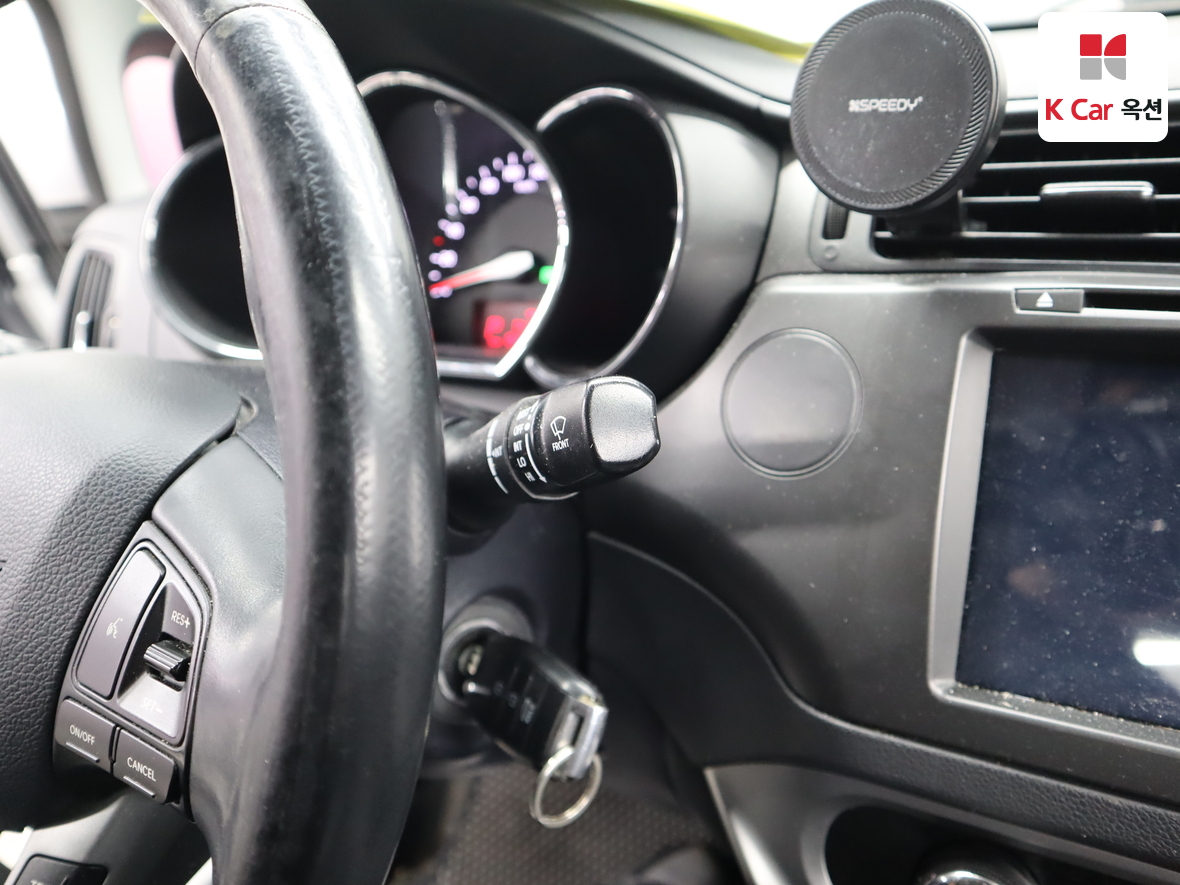 Kia Pride 2014 - Image 11