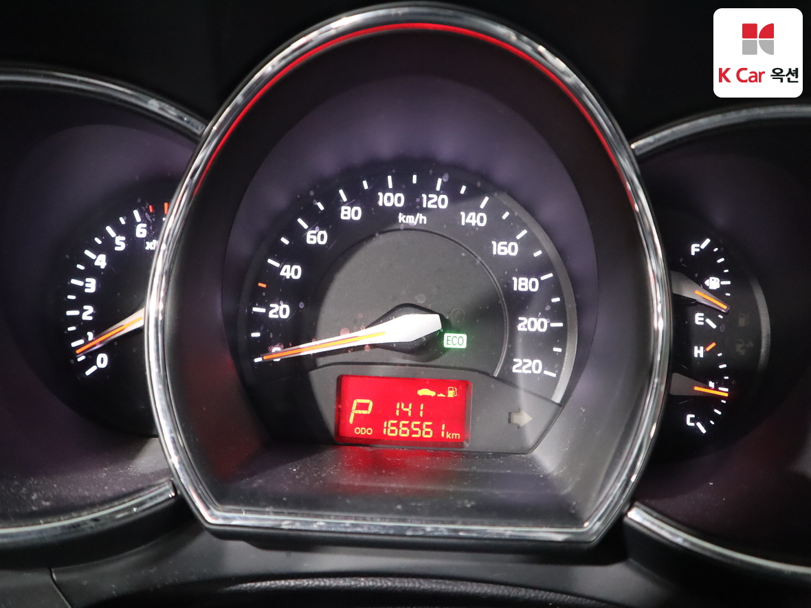 Kia Pride 2014 - Image 5