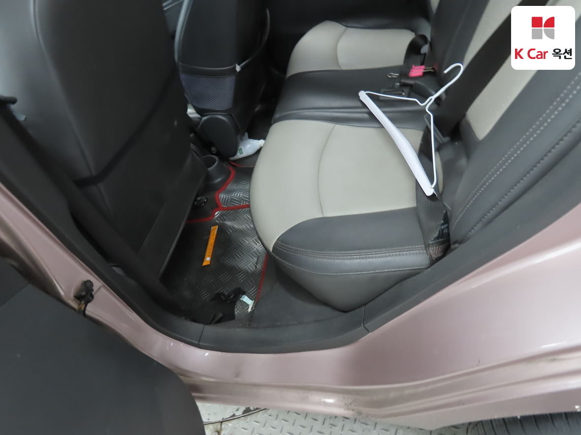 جنرال موتورز كوريا سبارك 2012 - صورة 23