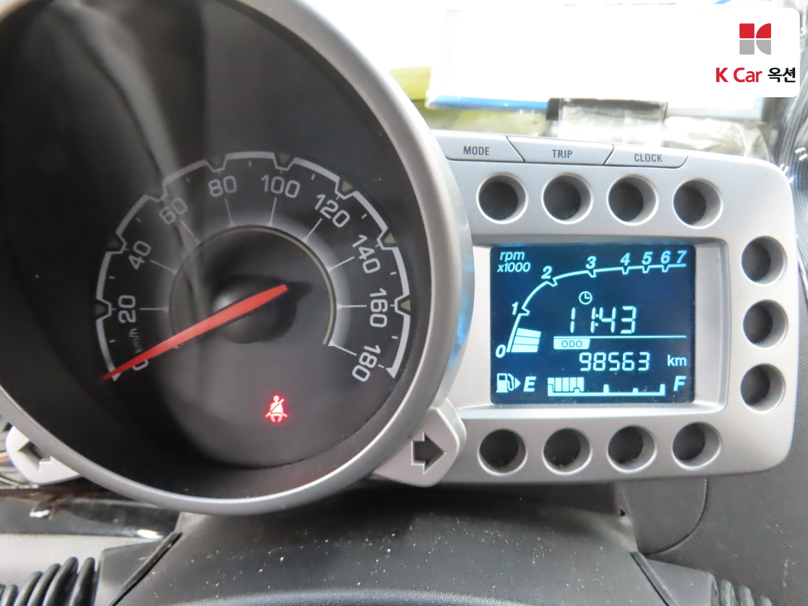 جنرال موتورز كوريا سبارك 2012 - صورة 5